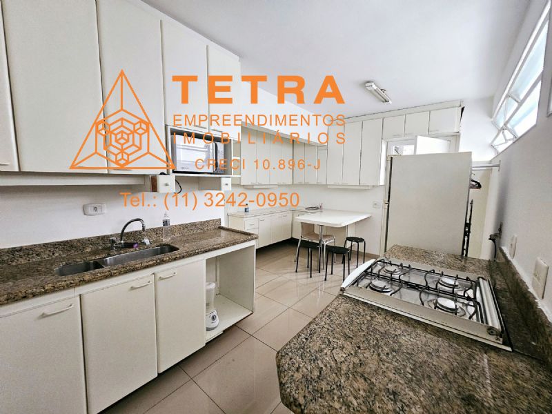 Itaim Bibi - Excelente Apto. de 134m² Uteis e Vaga - 03 Dorm. sendo 01 suíte;